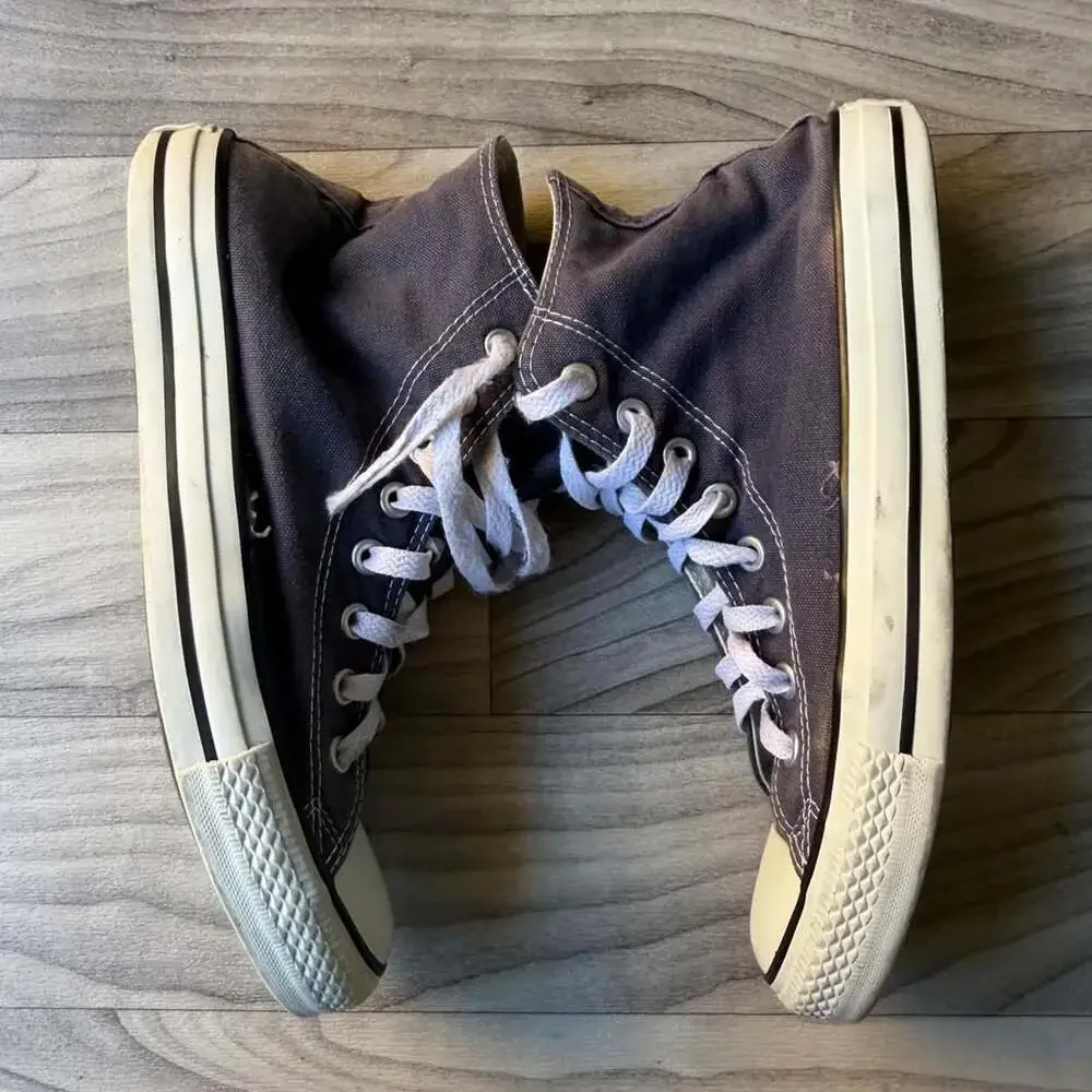 Vintage Y2K Converse Chuck Taylor All Star High Top Navy Blue